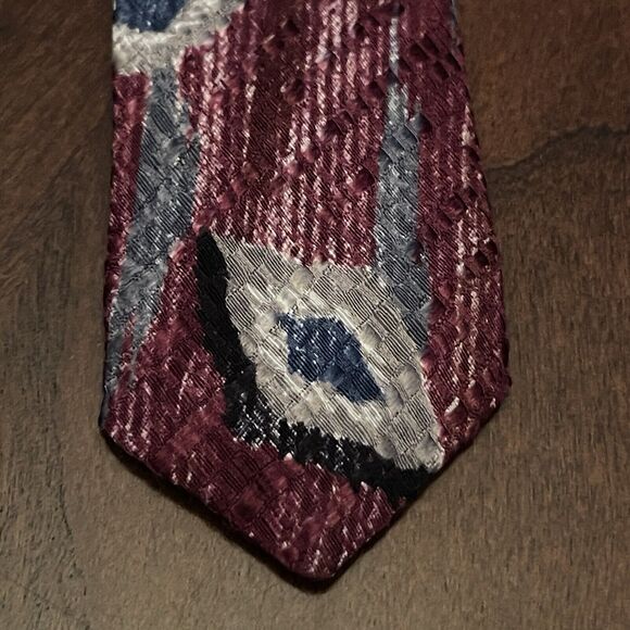 Vintage Loosen Up By Superba Burgundy 100% Italian Silk Made In USA - Picture 6 of 9